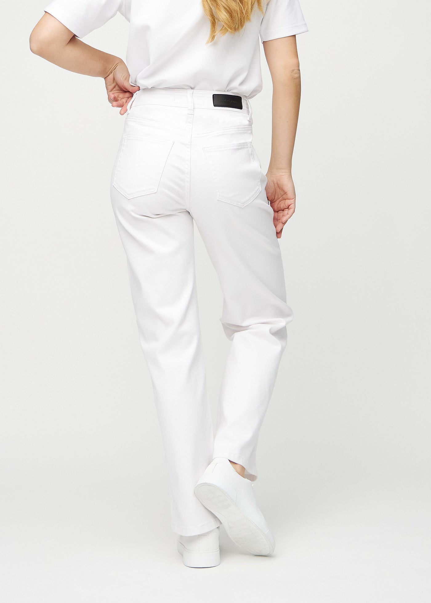 LumiRise™ High-Rise Denim