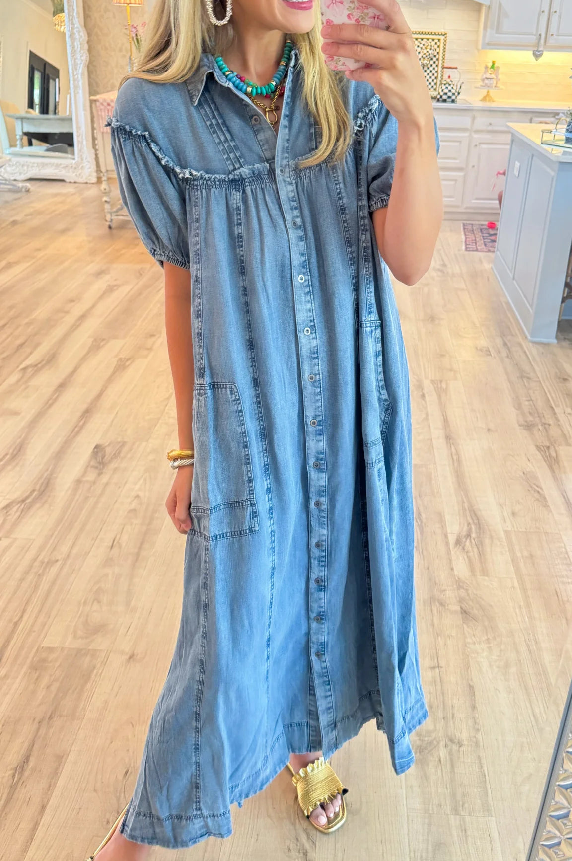 RuffleBloom™ Tie-Neck Sleeveless Top