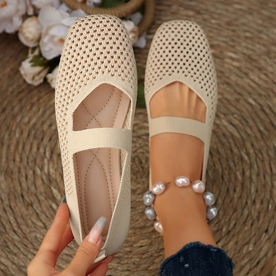 Elyra – Square-Toe Flats