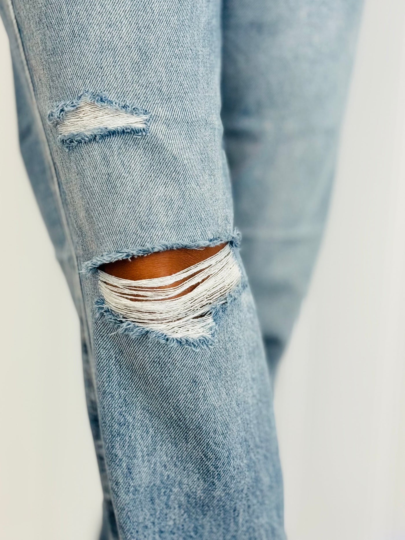 Revia – ’90s Magic Jeans