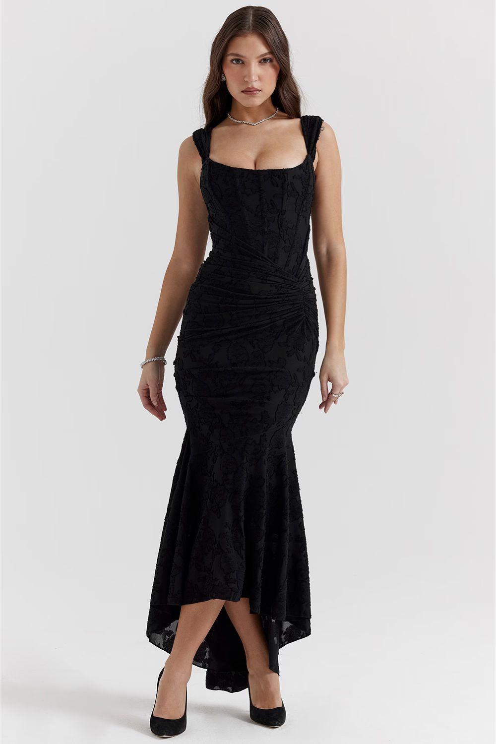 Jennifer - Stylish Lace Dress