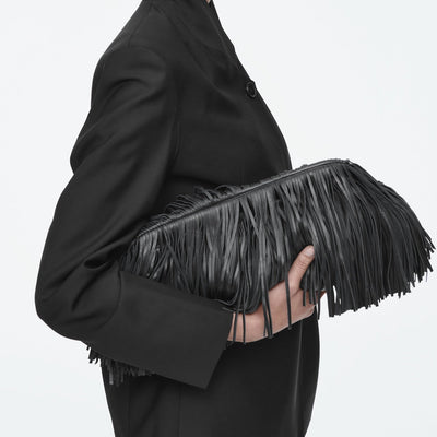 Sorrelle – Tassel Clutch