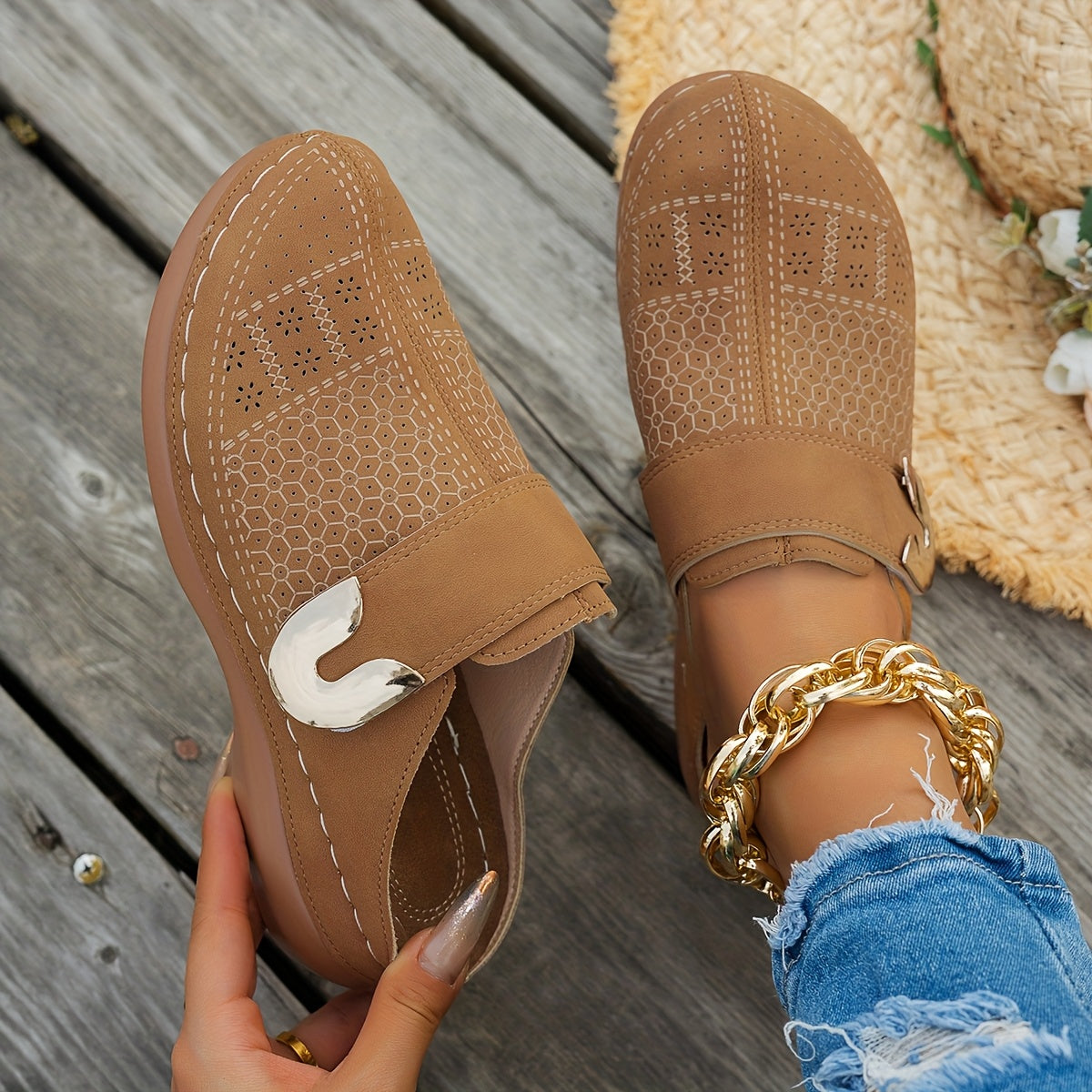 Averine – Casual Wedge Sandals