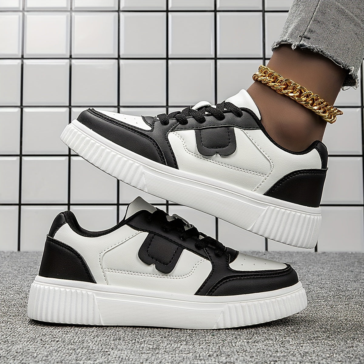 Arlina – Everyday Sneakers