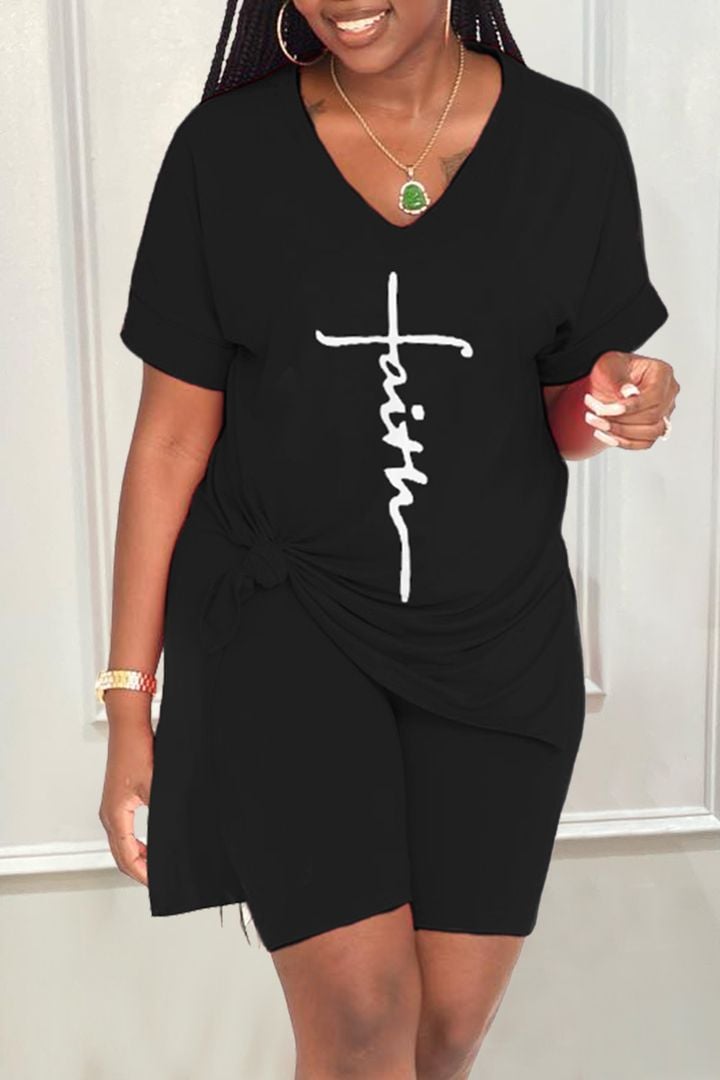 Liora™ Printed 2-Piece Skirt & Pants Set