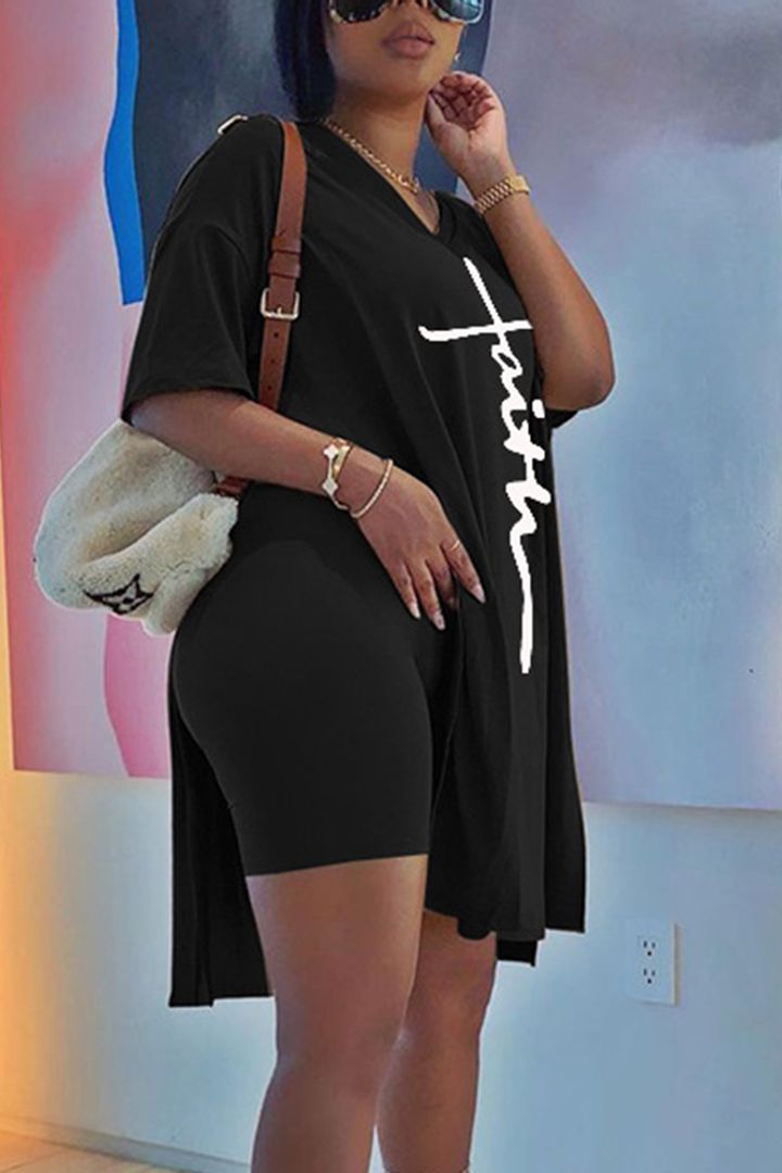 Liora™ Printed 2-Piece Skirt & Pants Set