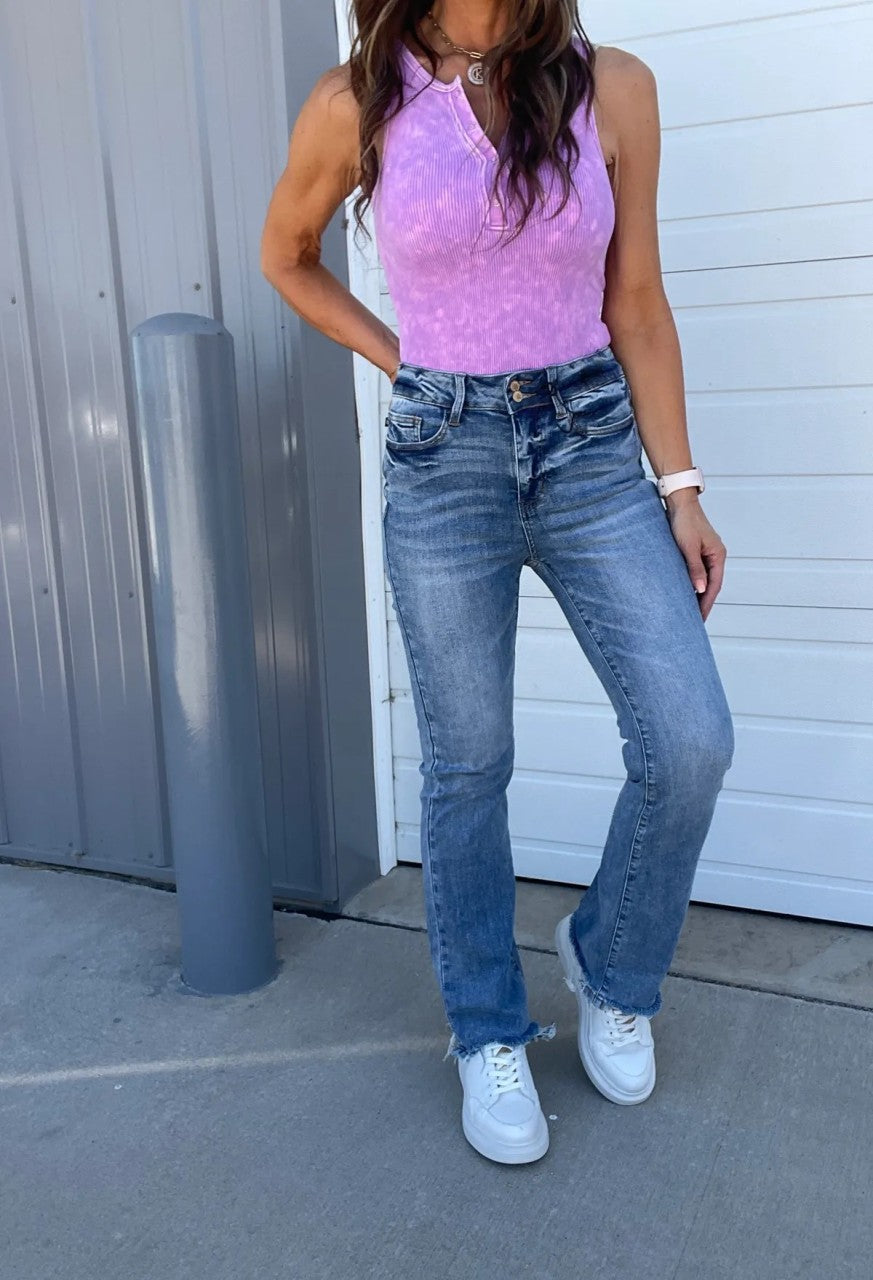 Veloura™ | Vintage Double-Button Frayed Hem Bootcut Jeans