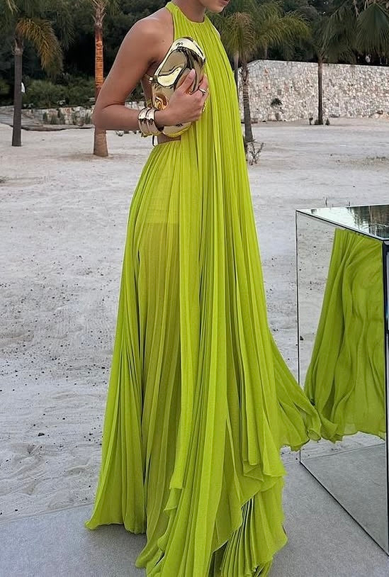 BreezyBloom™ Backless Sundress