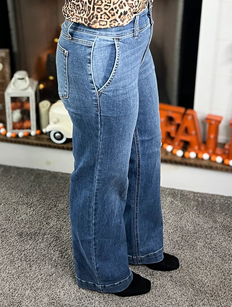 Lioren – Wide-Leg Jeans