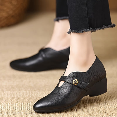 Averise – Ankle Strap Flats