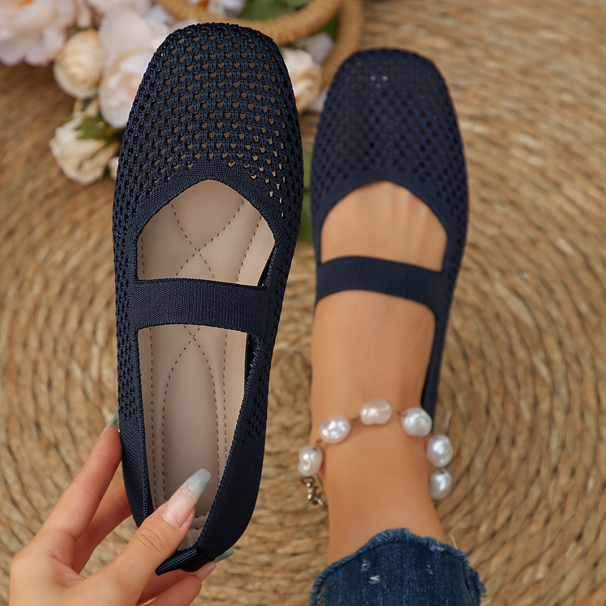 Elyra – Square-Toe Flats
