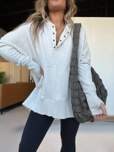 Averon™ | First Class Grey Hoodie