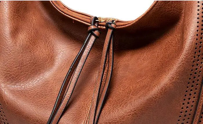 Classic Tote