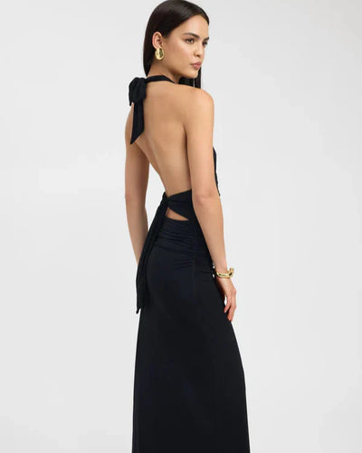 Valenthera™ | Elegant Flowing Maxi Dress