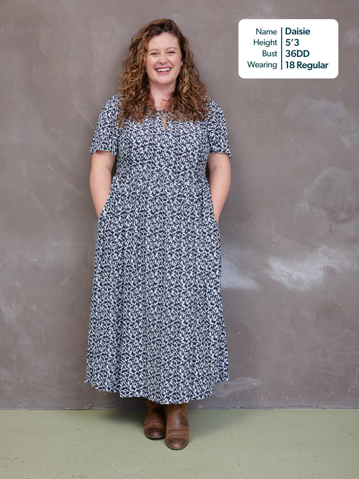 Lilah Monochrome™ | Elegant Contrast Dress