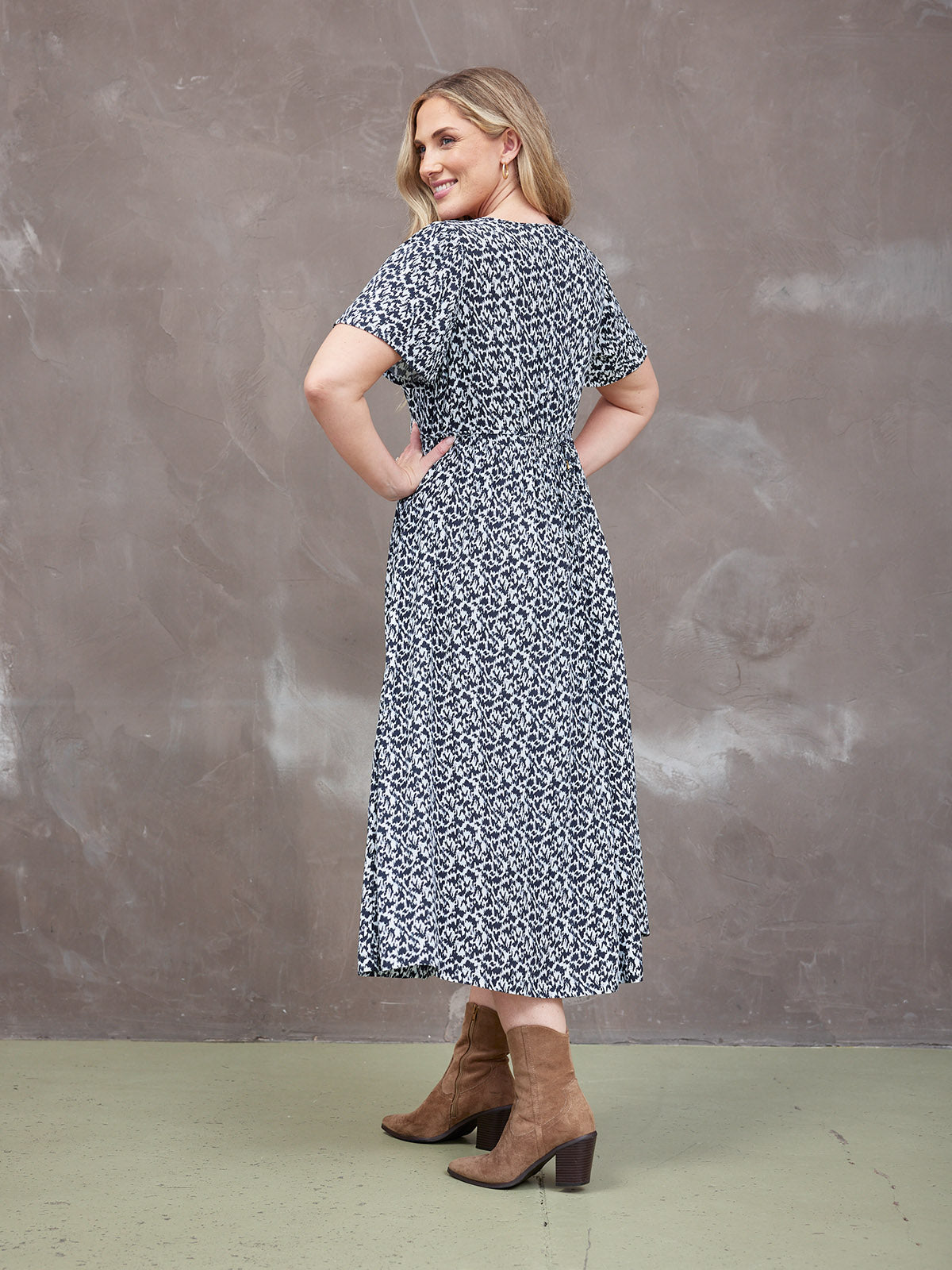 Lilah Monochrome™ | Elegant Contrast Dress