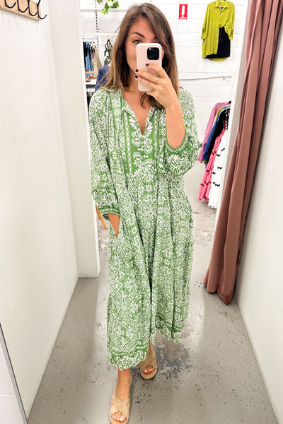 Auralienne™ | Classic Silhouette Dress