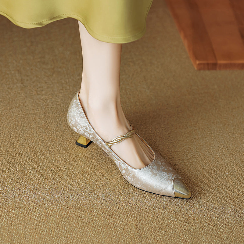 Savana – Elegant Kitten Heels