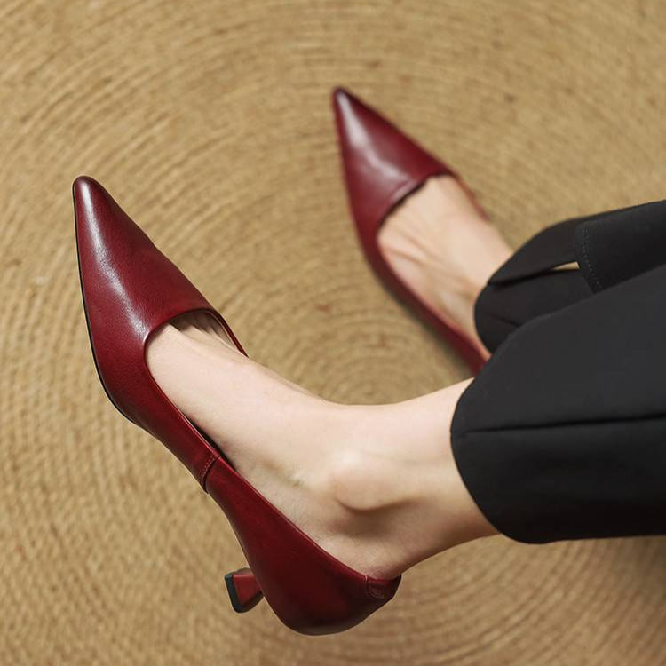 Anok Heels