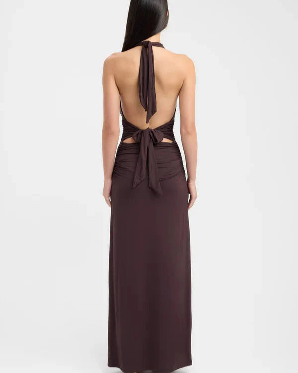 Valenthera™ | Elegant Flowing Maxi Dress