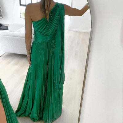 Avelisse™ | Off-Shoulder Pleated Maxi Dress