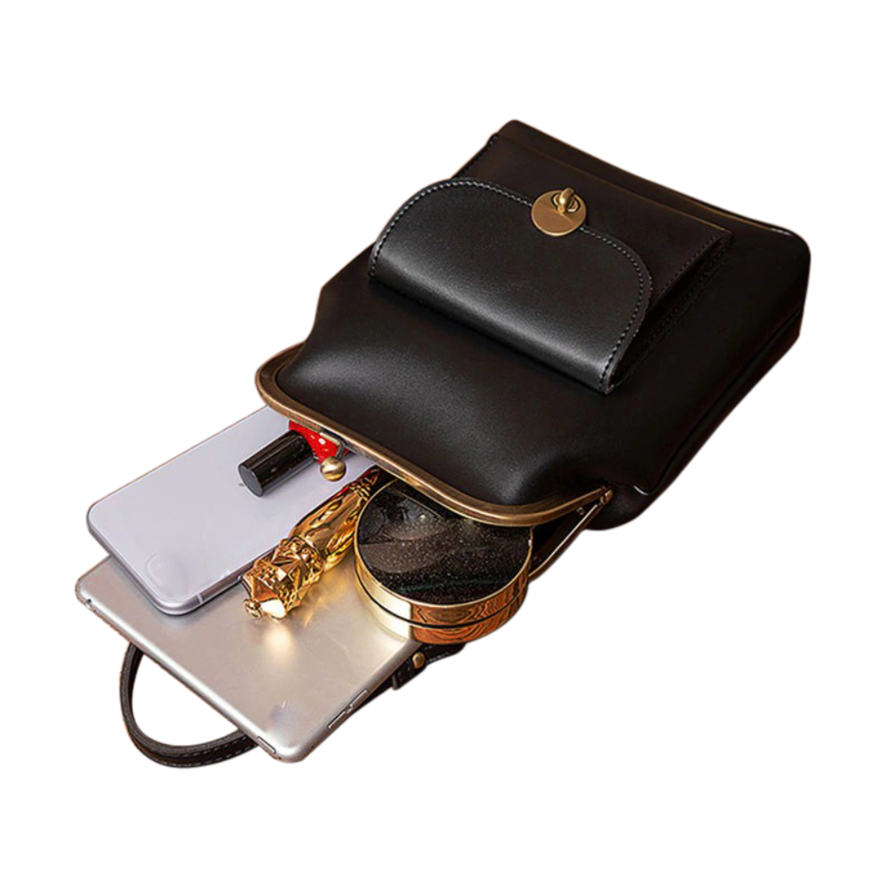 Clara’s Retro Chic™ | Vintage Kiss-Lock Bag