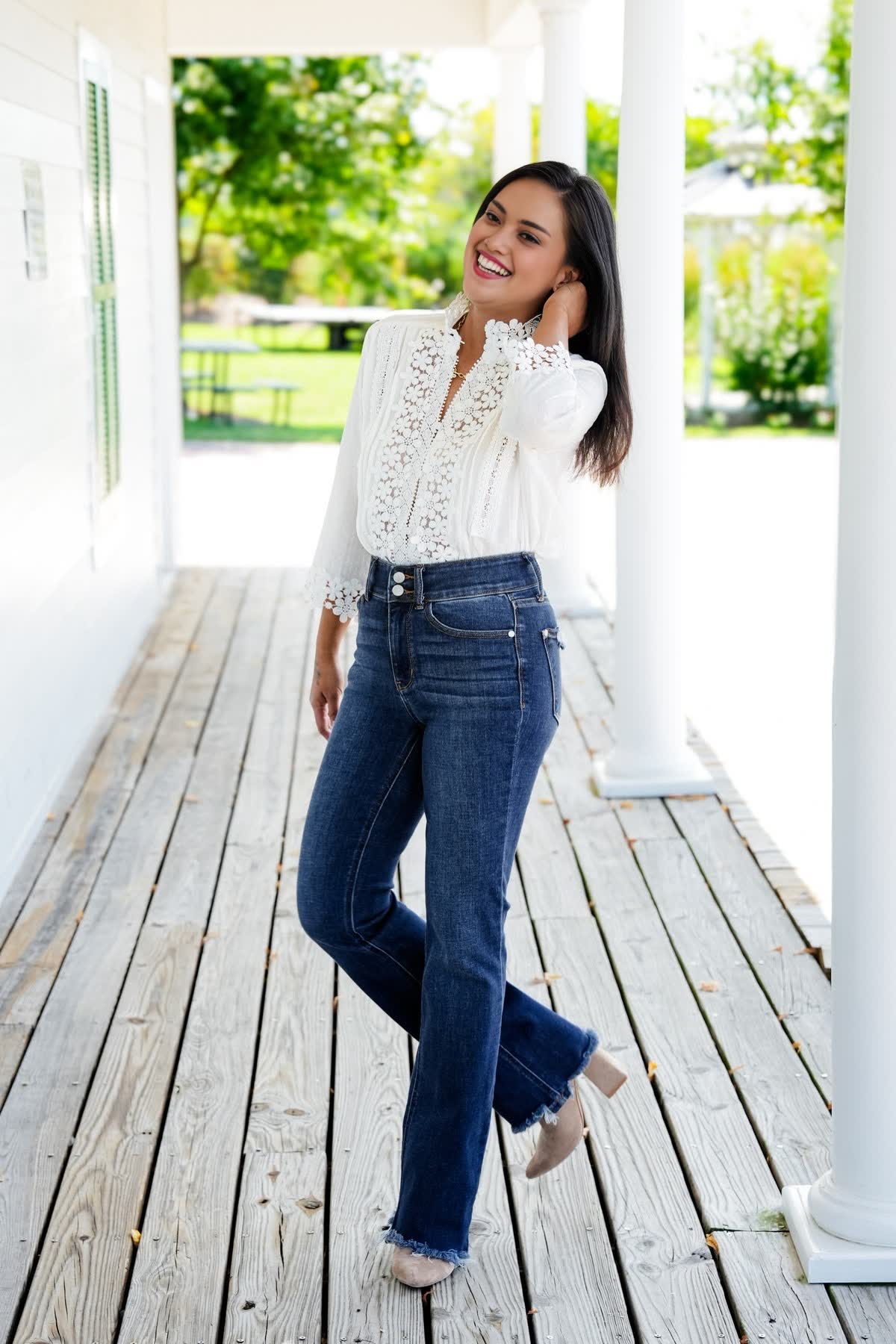 Veloura™ | Vintage Double-Button Frayed Hem Bootcut Jeans