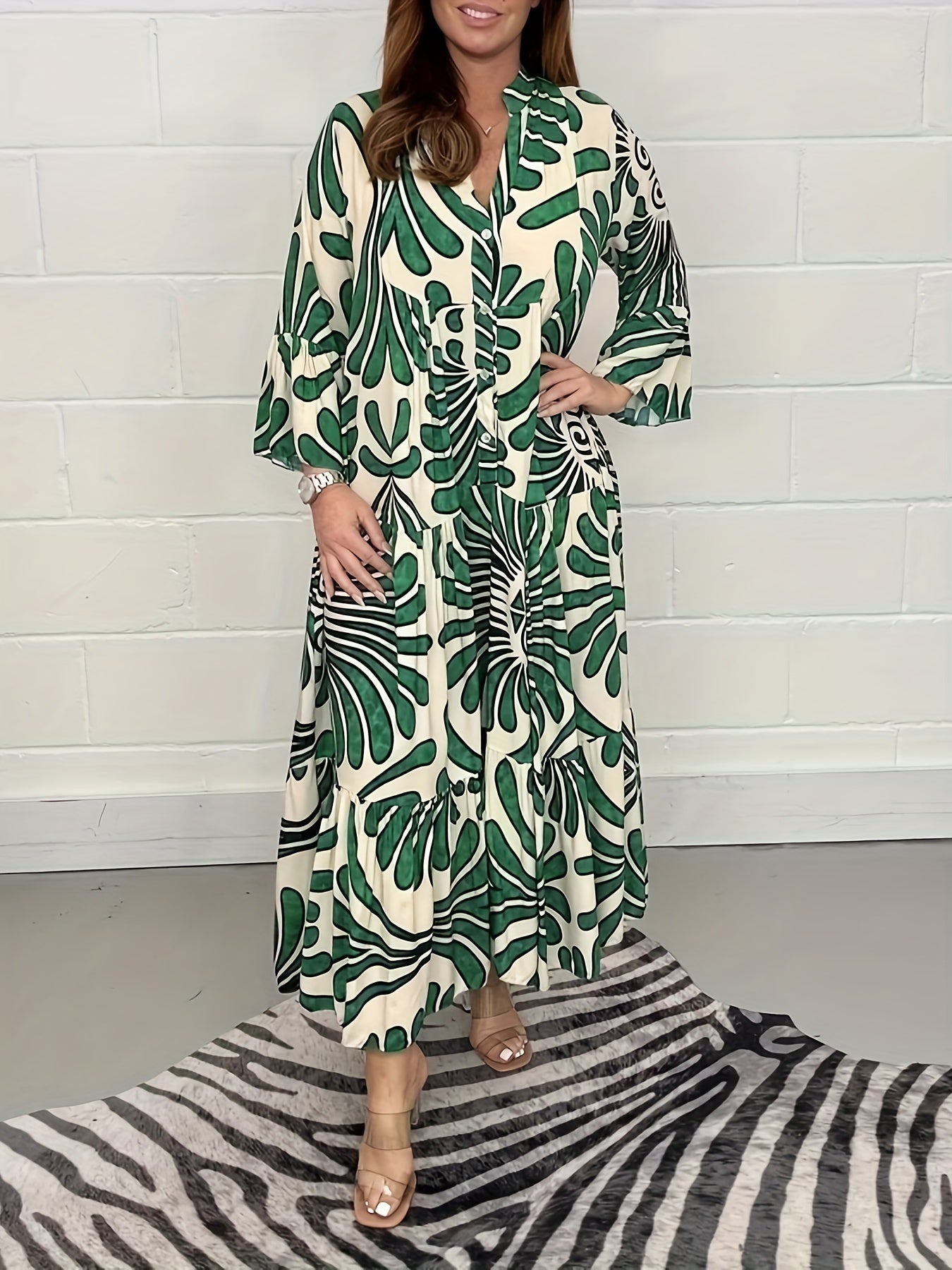 Amara™ | Floral Bell Sleeve Maxi Dress