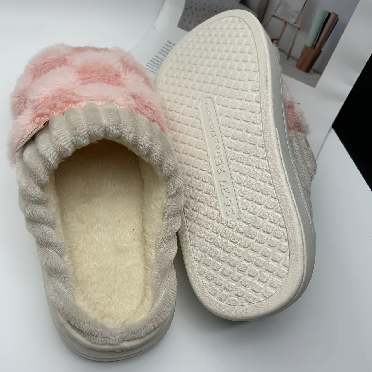 PlushEase™ Cozy Slip-On Slippers