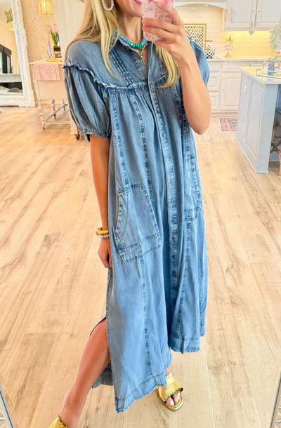 RuffleBloom™ Tie-Neck Sleeveless Top