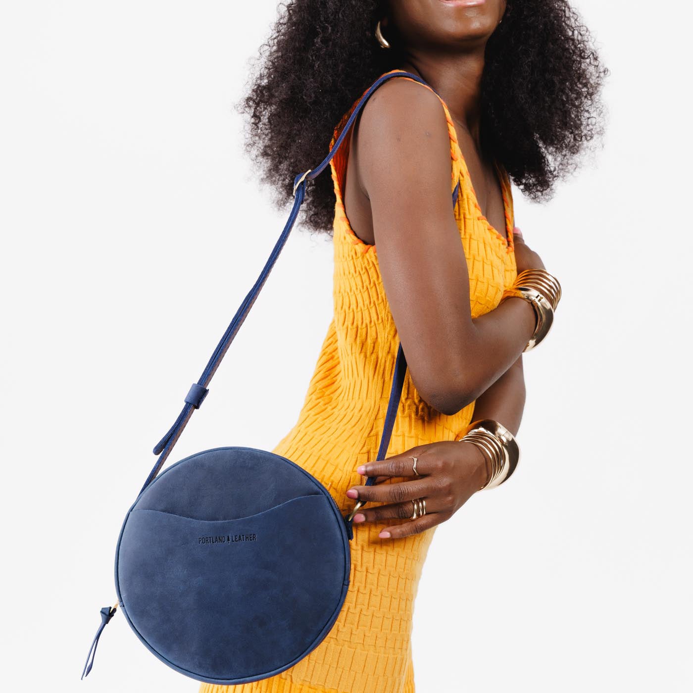Aureva – Circle Crossbody Bag