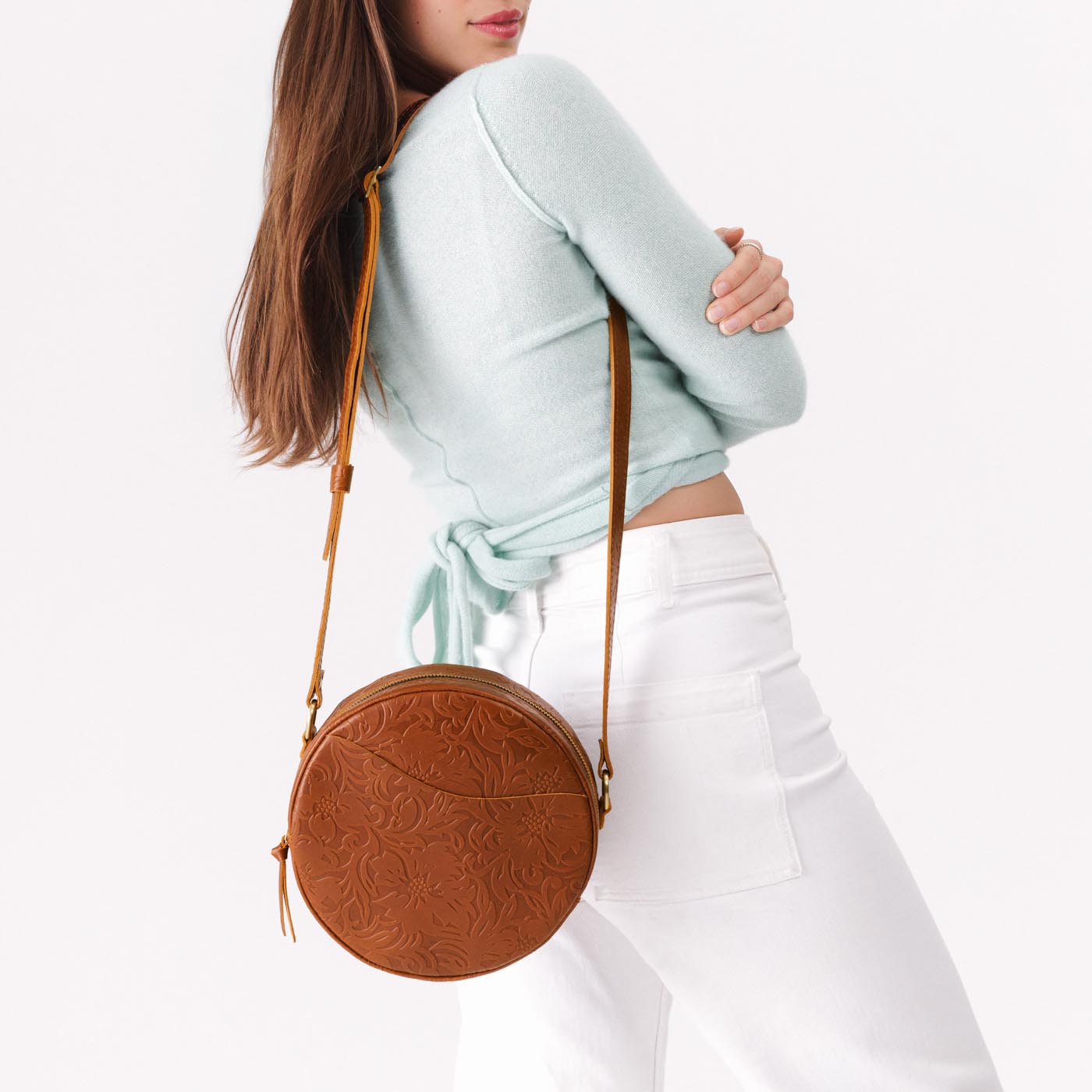 Aureva – Circle Crossbody Bag