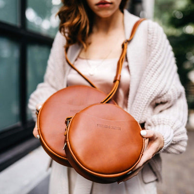 Aureva – Circle Crossbody Bag