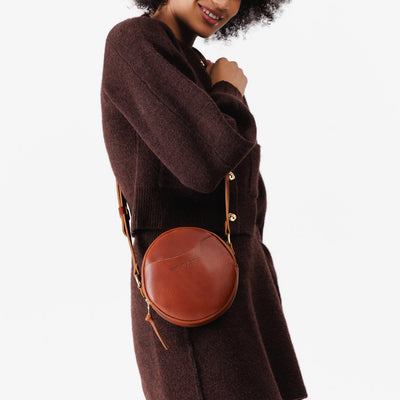 Aureva – Circle Crossbody Bag