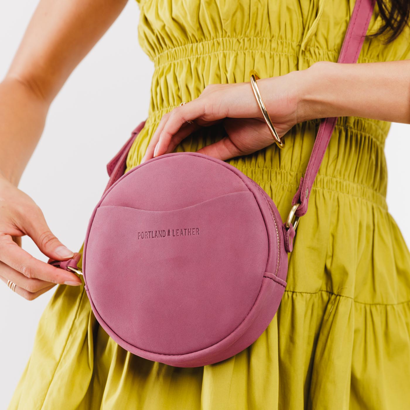Aureva – Circle Crossbody Bag