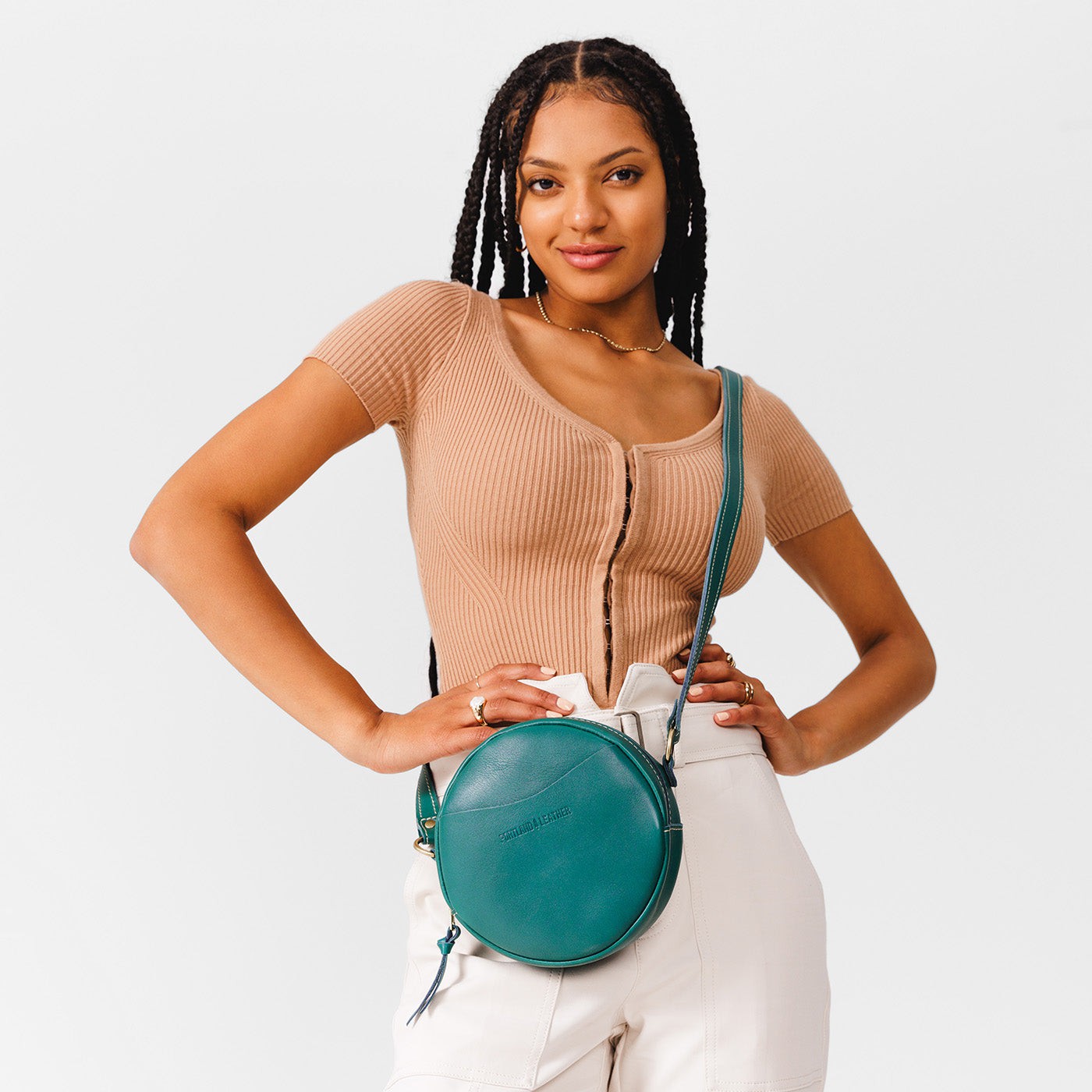 Aureva – Circle Crossbody Bag