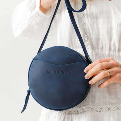 Aureva – Circle Crossbody Bag