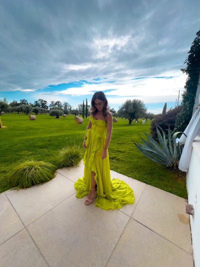 Amora™ | Frill Sweetheart Neck Maxi Dress