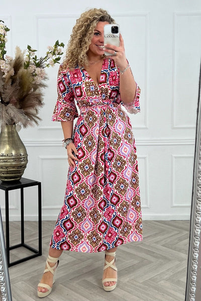 Curvy Knotted Spring Dress