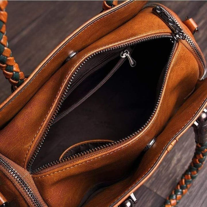 Carmen™ | Retro-Style Tote Bag