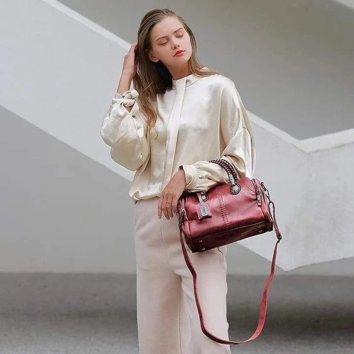 Carmen™ | Retro-Style Tote Bag