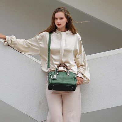 Carmen™ | Retro-Style Tote Bag