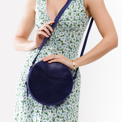 Aureva – Circle Crossbody Bag
