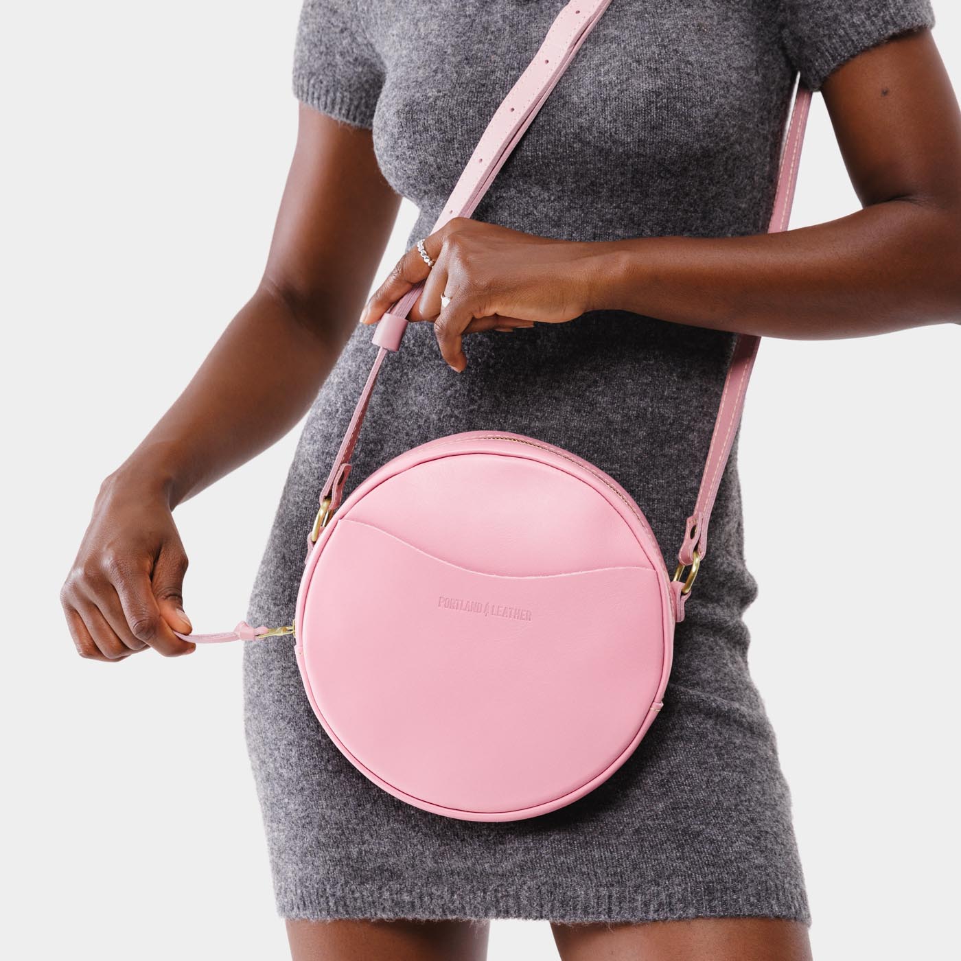 Aureva – Circle Crossbody Bag