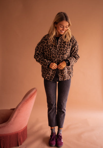 Selviera™ Bold Leopard Blazer