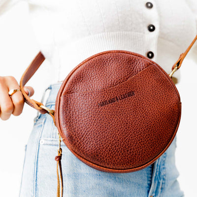 Aureva – Circle Crossbody Bag