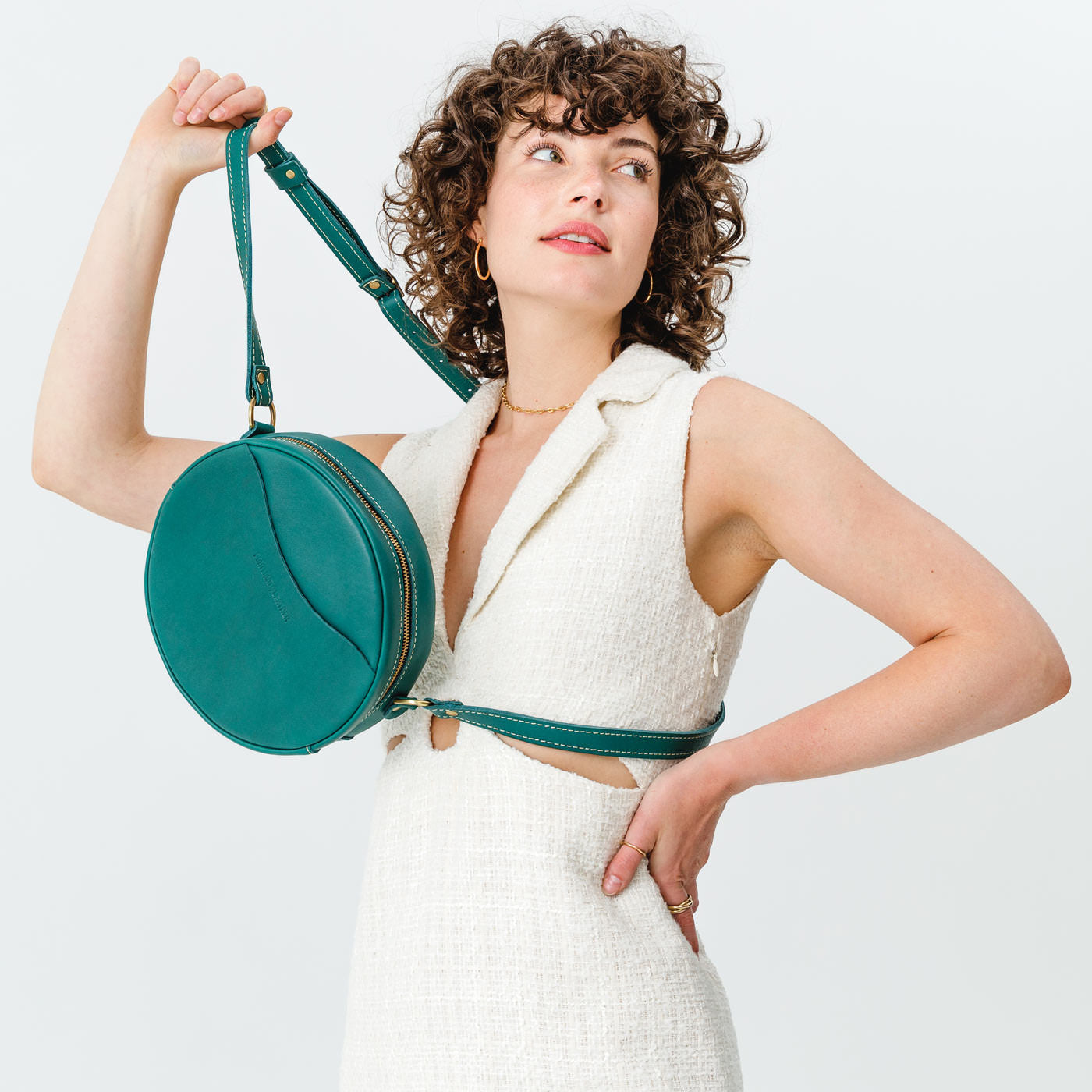 Aureva – Circle Crossbody Bag