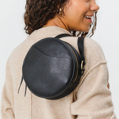 Aureva – Circle Crossbody Bag