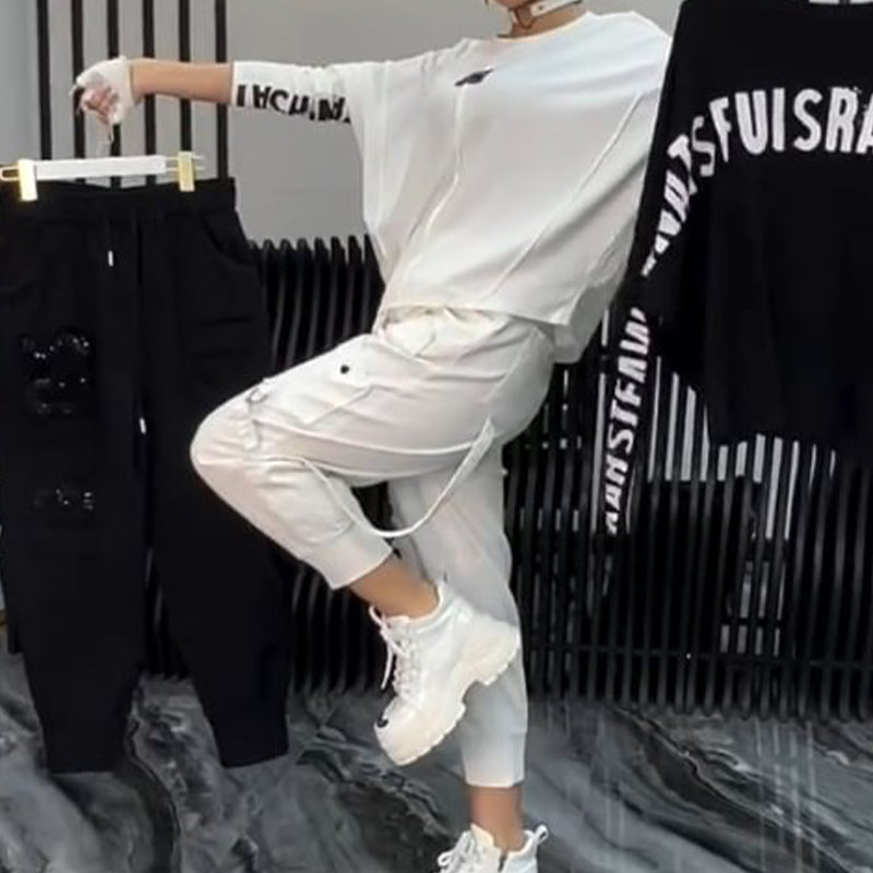 Casual women's two-piece: top with letter print & pants