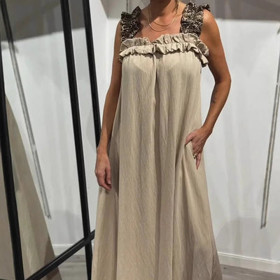 Aurelia – Casual Sleeveless Maxi Dress with Pockets